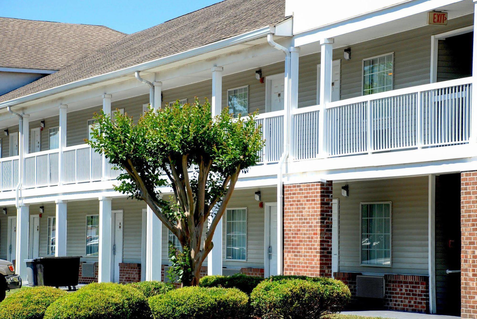Suburban Studios Of Wilmington Dış mekan fotoğraf